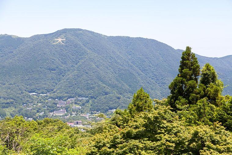 スタジオーネ 箱根強羅 West - Stagione Hakone Gora West Apartman Kültér fotó